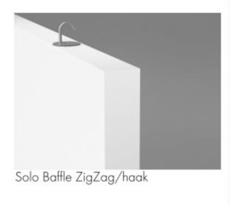 zigzaghook_1_.jpg Ecophon Solo Baffle Zig Zag/hook White Frost 1800x600mm 4 stuks